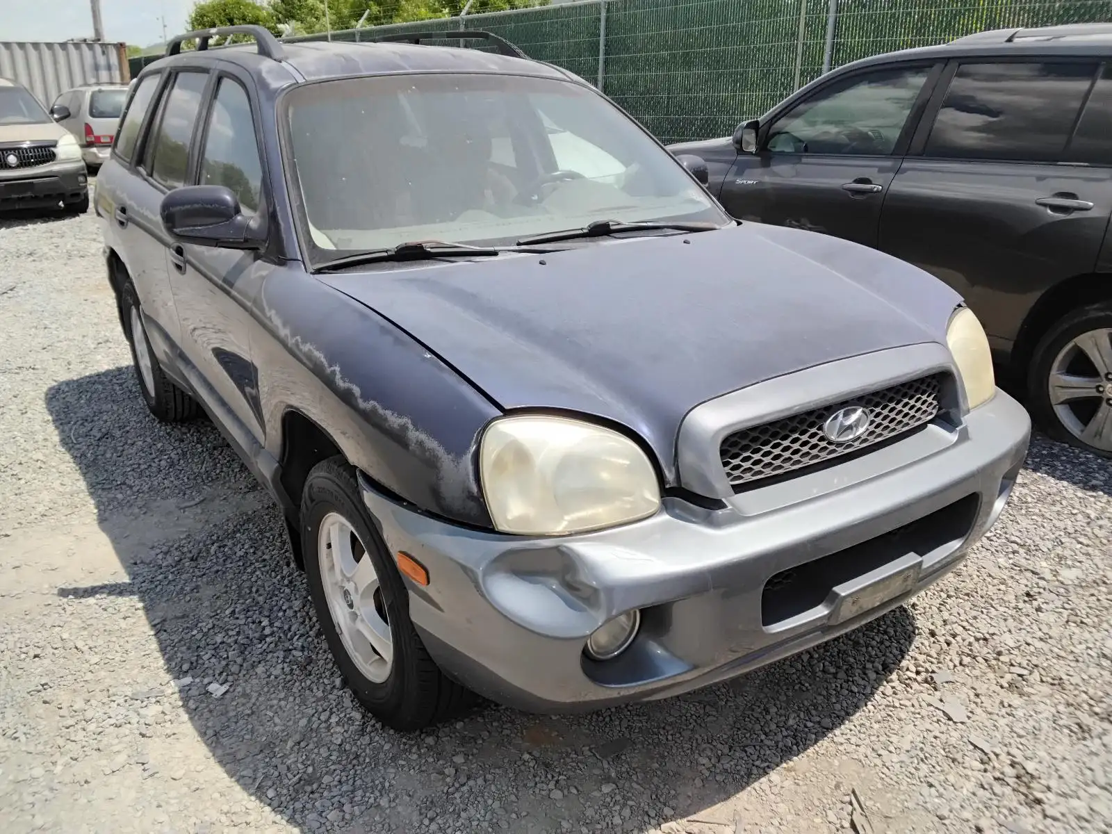 Photo of 2004 Hyundai Santa Fe