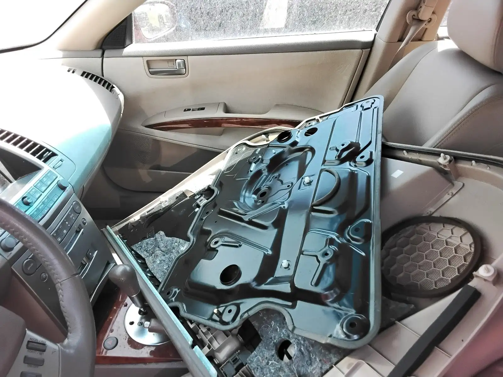 Photo of 2004 Datsun Maxima