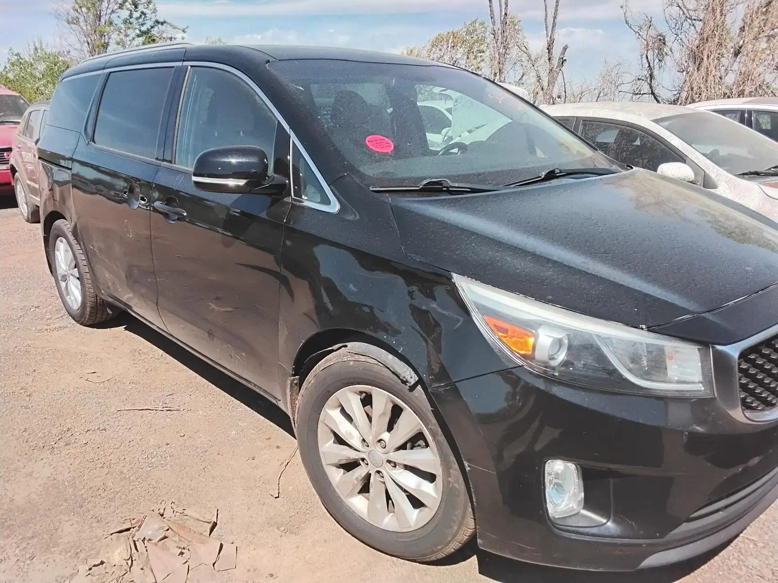 Photo of 2015 Kia Sedona