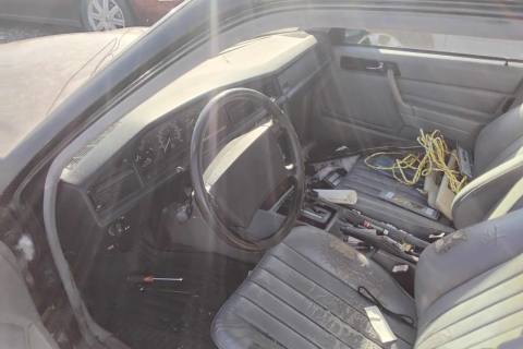 Photo of 1990 Mercedes-Benz Mercedes 190