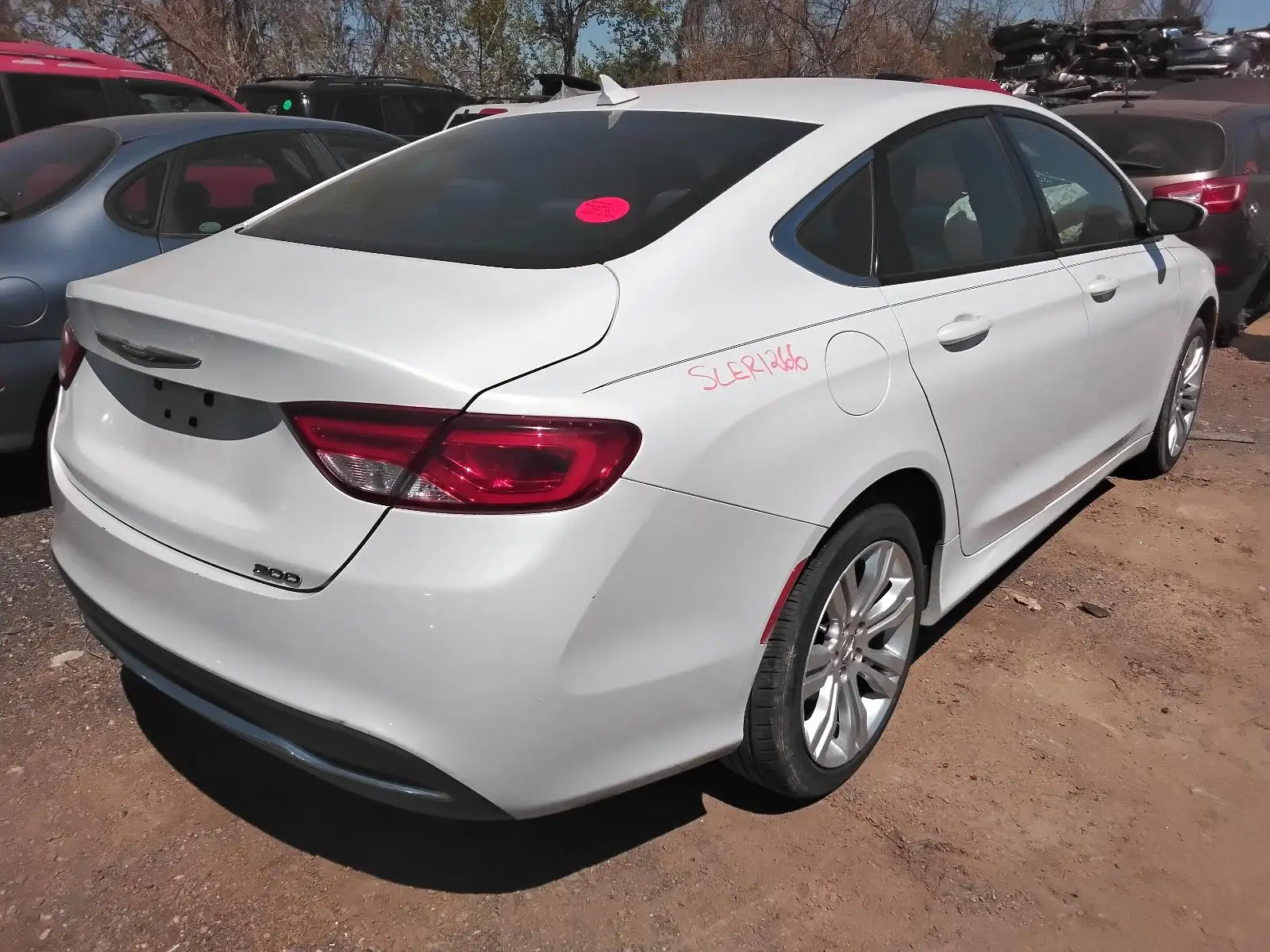 Photo of 2015 Chrysler 200