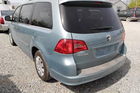Photo of 2009 Volkswagen Routan