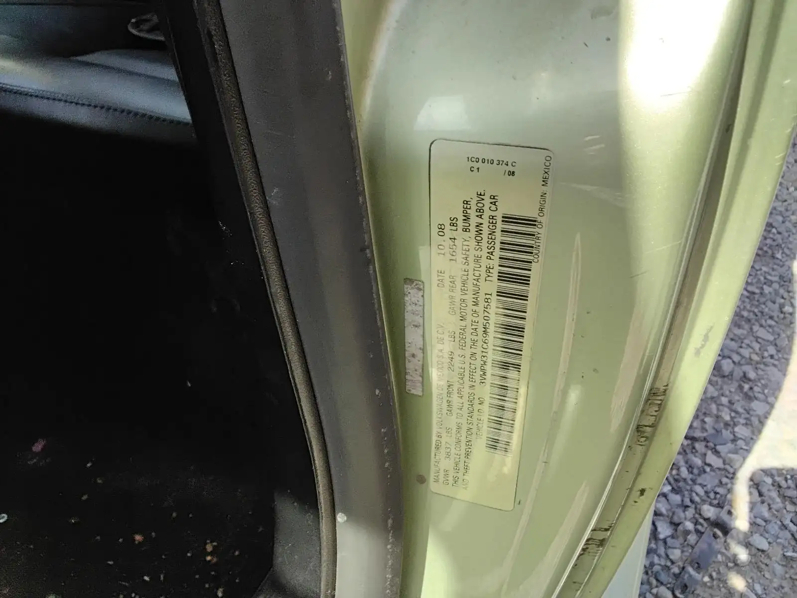 Photo of 2009 Volkswagen Beetle