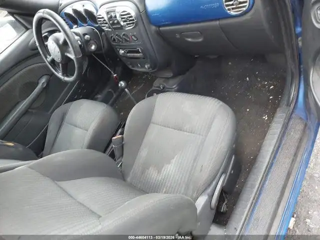 Photo of 2005 Chrysler Pt Cruiser