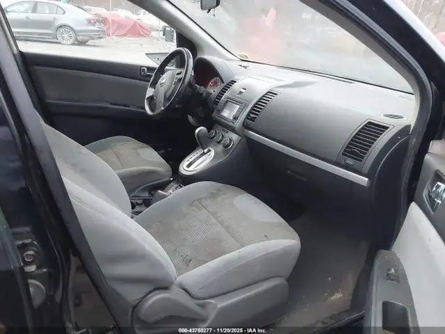 Photo of 2012 Nissan Sentra