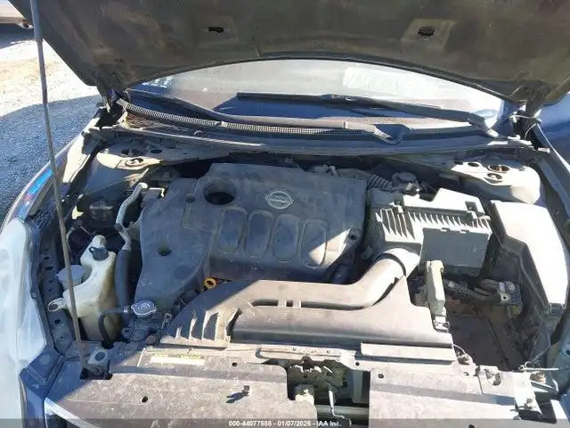 Photo of 2010 Nissan Altima