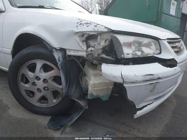 Photo of 2001 Toyota Camry