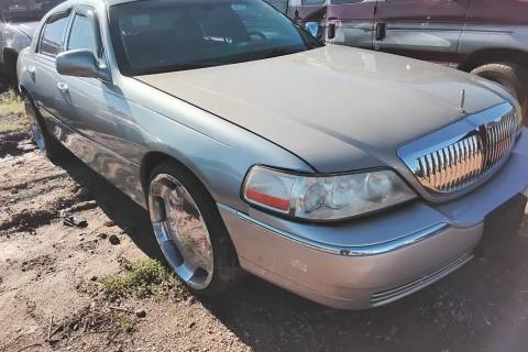 Photo of 2006 Lincoln Lincoln & Town Car