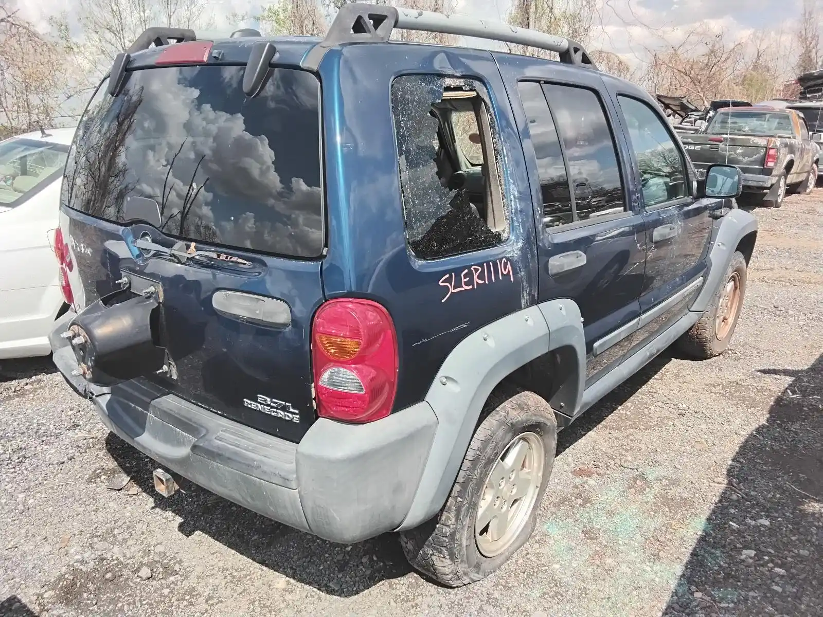 Photo of 2005 Jeep Liberty