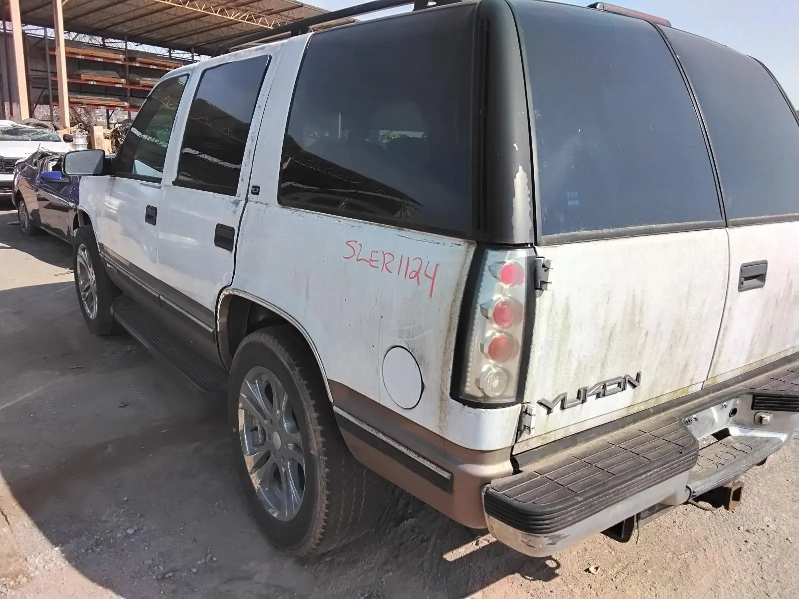 Photo of 1998 Gmc Yukon