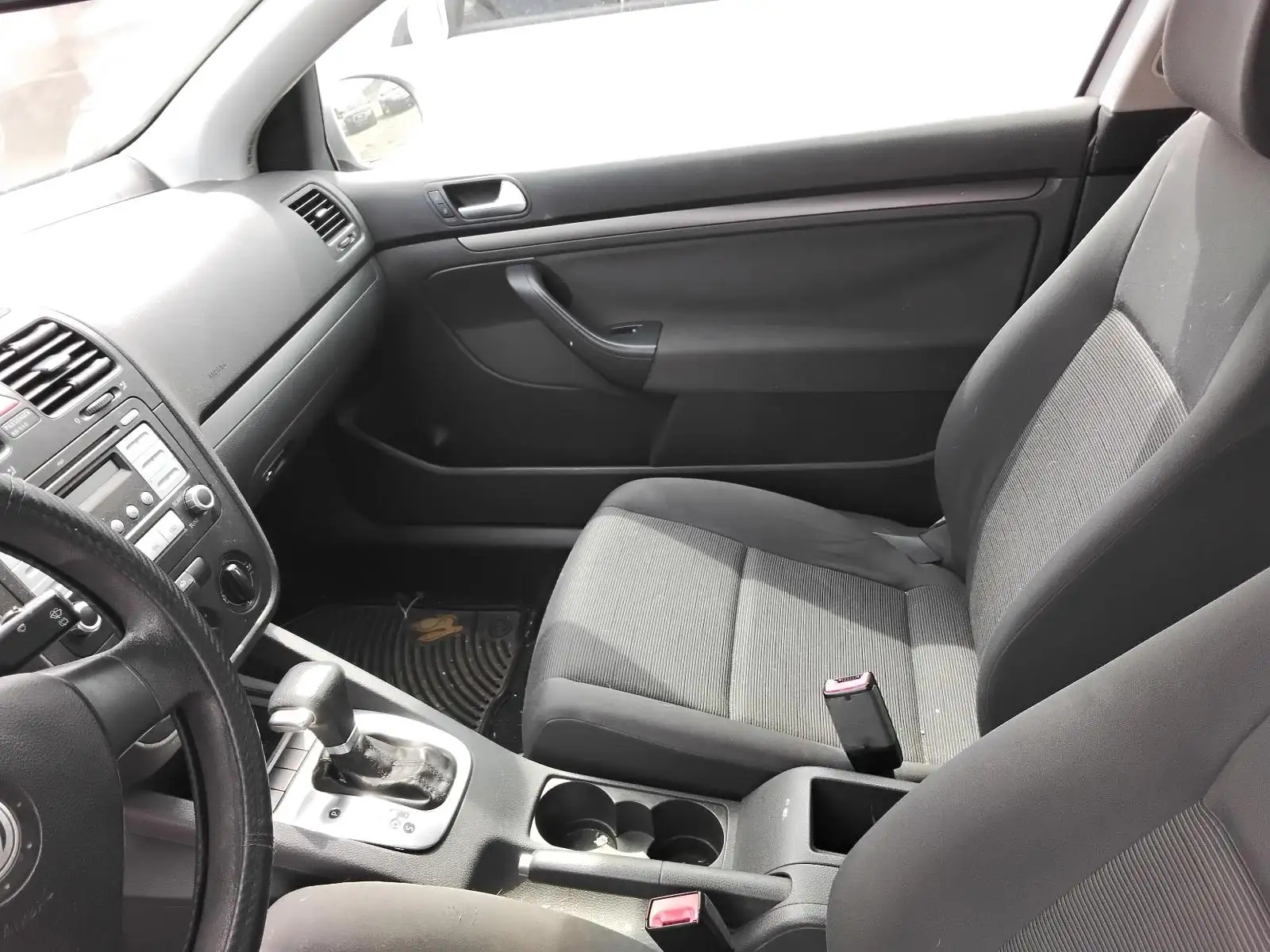 Photo of 2007 Volkswagen Rabbit