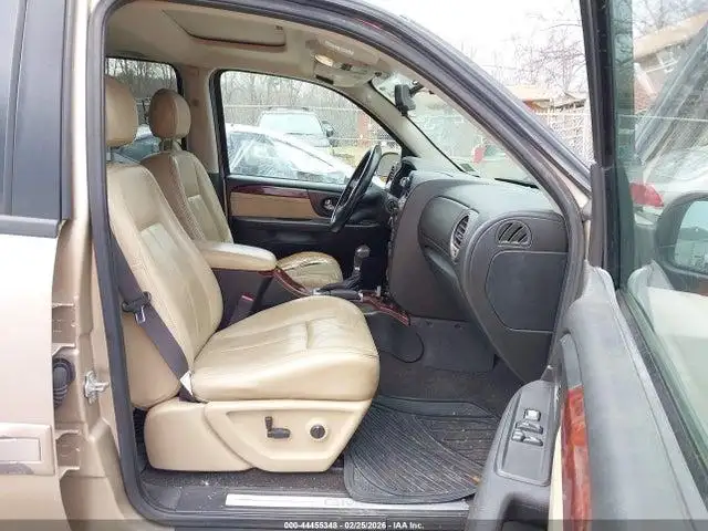 Photo of 2005 Gmc Envoy Xl