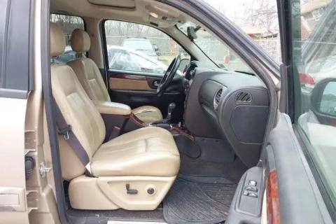 Photo of 2005 Gmc Envoy Xl