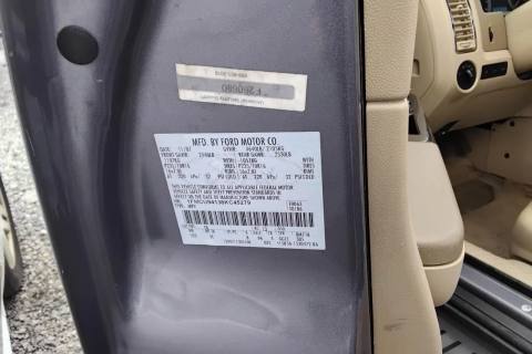 Photo of 2008 Ford Escape