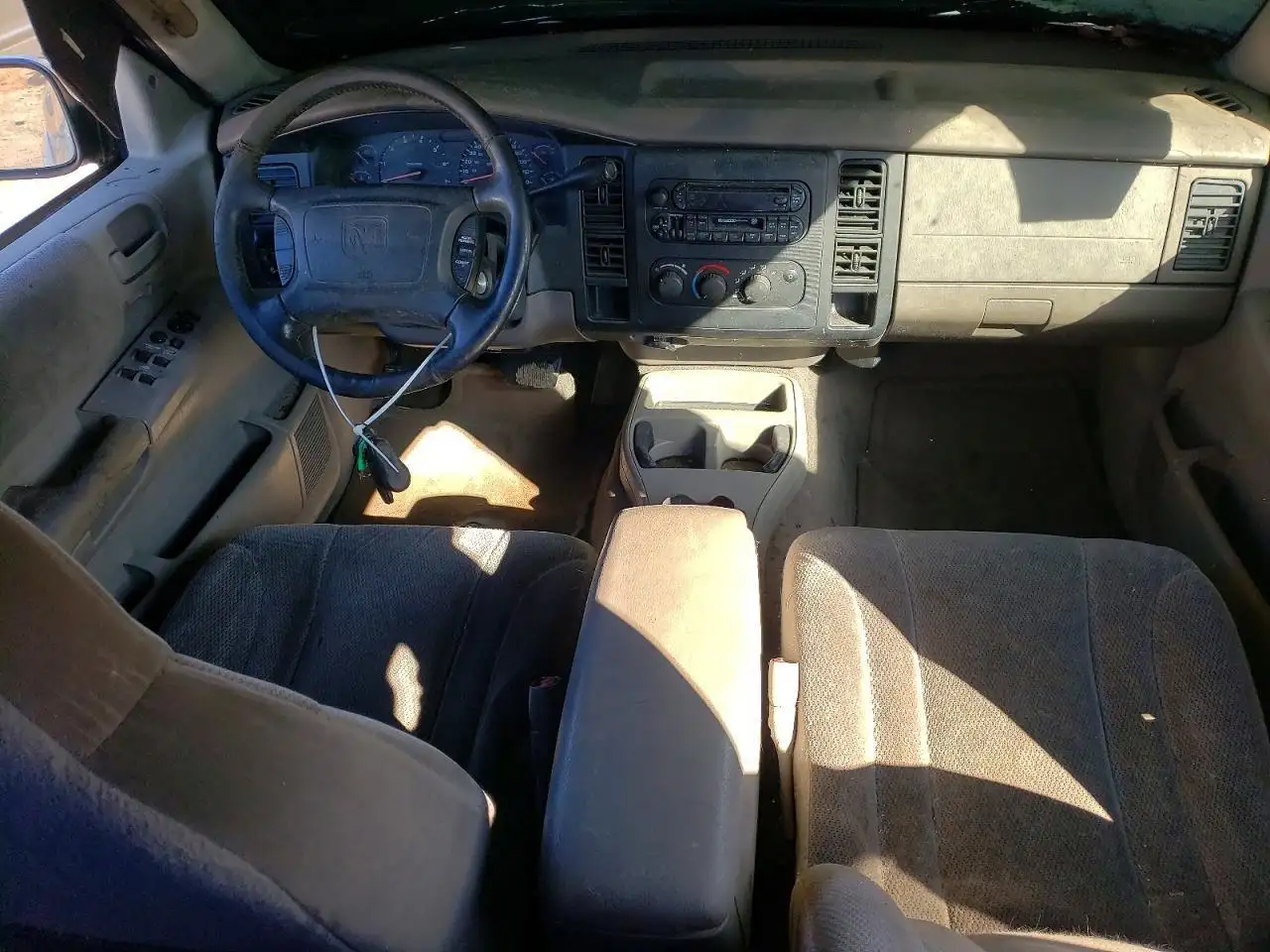 Photo of 2002 Dodge Dakota