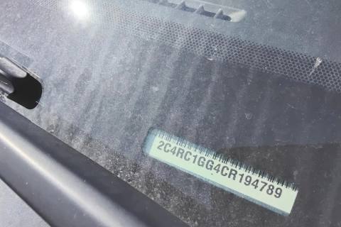 Photo of 2012 Chrysler Town & Country
