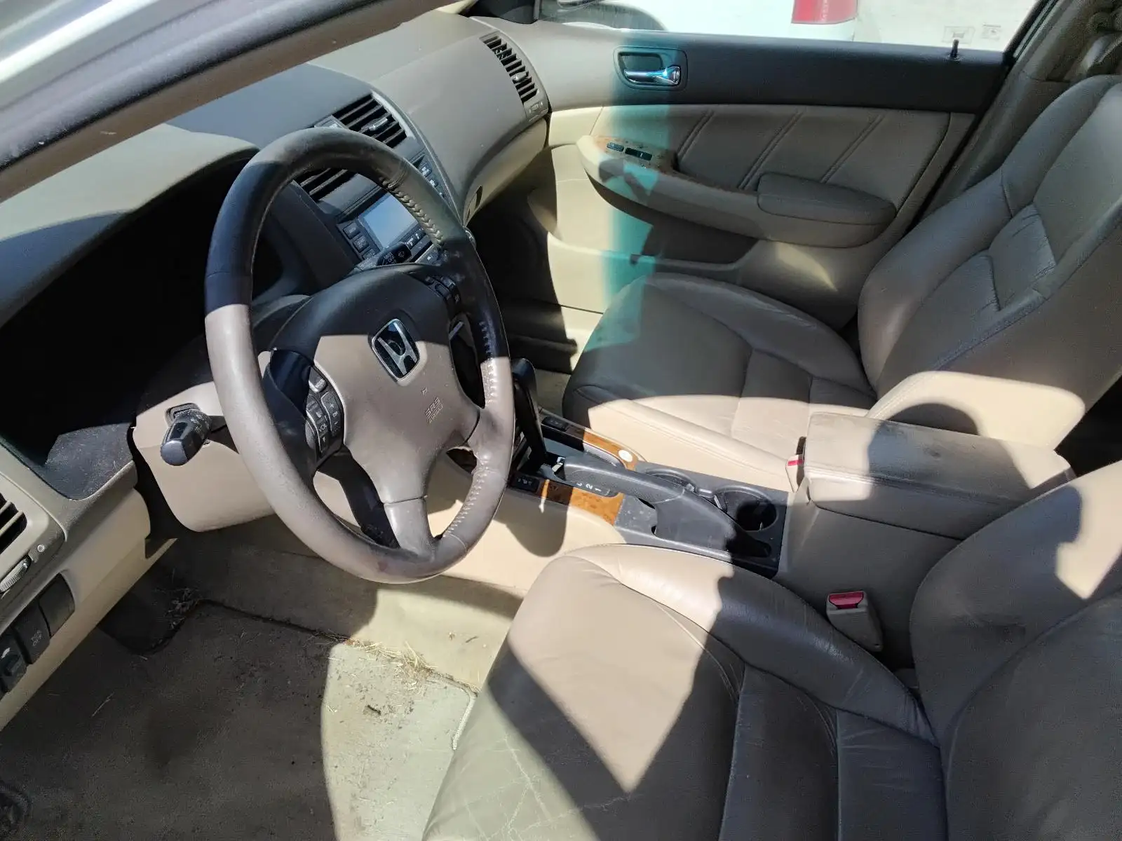 Photo of 2004 Honda Accord