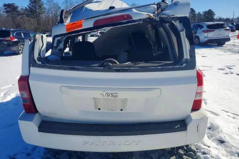 Photo of 2010 Jeep Patriot