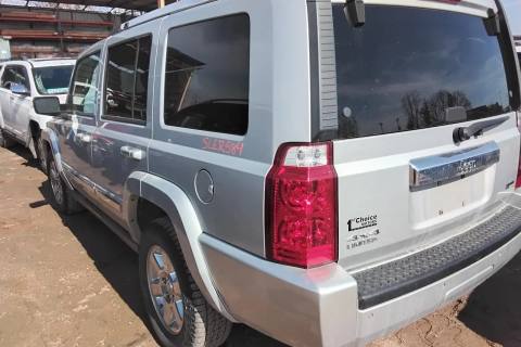 Photo of 2007 Jeep Commander