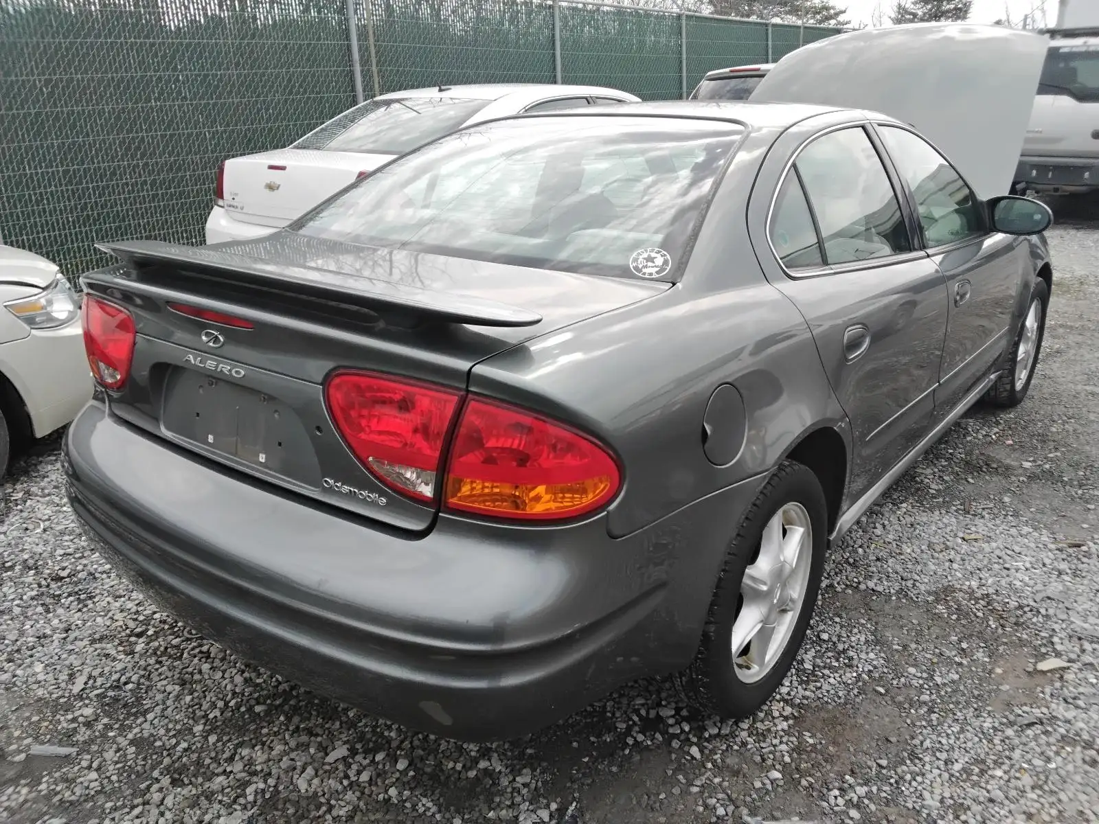 Photo of 2004 Oldsmobile Alero