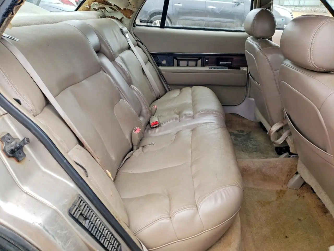 Photo of 1998 Buick Lesabre