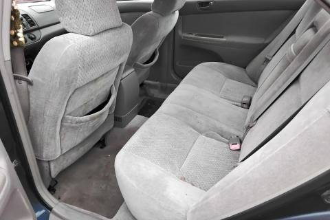 Photo of 2004 Toyota Camry
