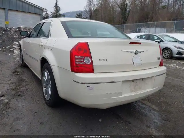 Photo of 2008 Chrysler 300