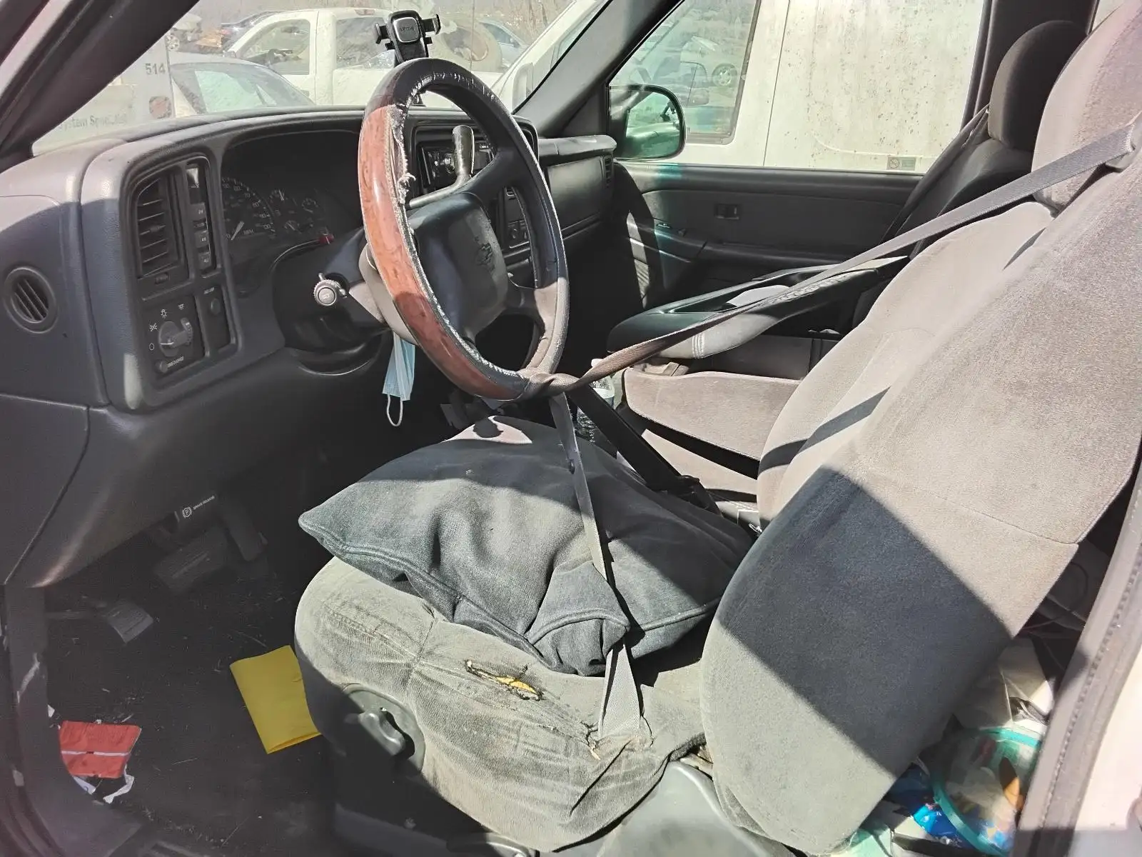 Photo of 2002 Chevrolet Silverado 2500 Pickup