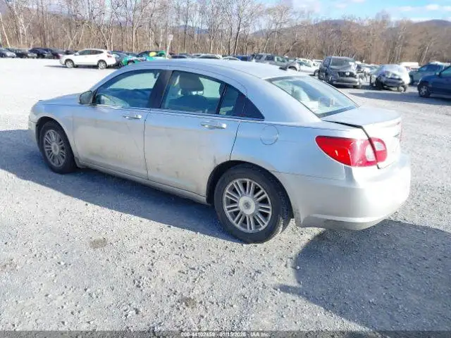 Photo of 2008 Chrysler Sebring