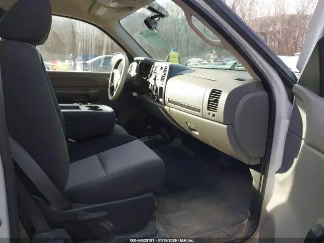 Photo of 2009 Chevrolet Silverado 1500 Pickup