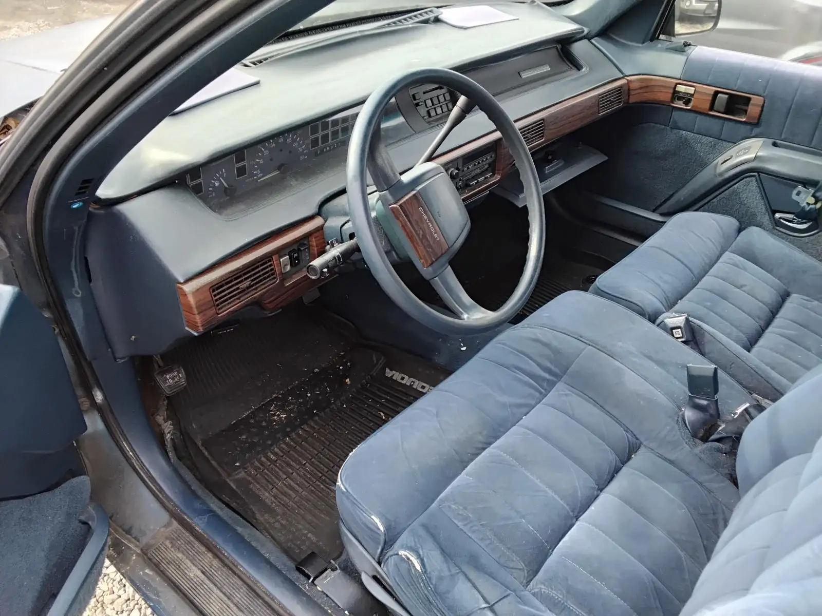 Photo of 1990 Chevrolet Lumina Car