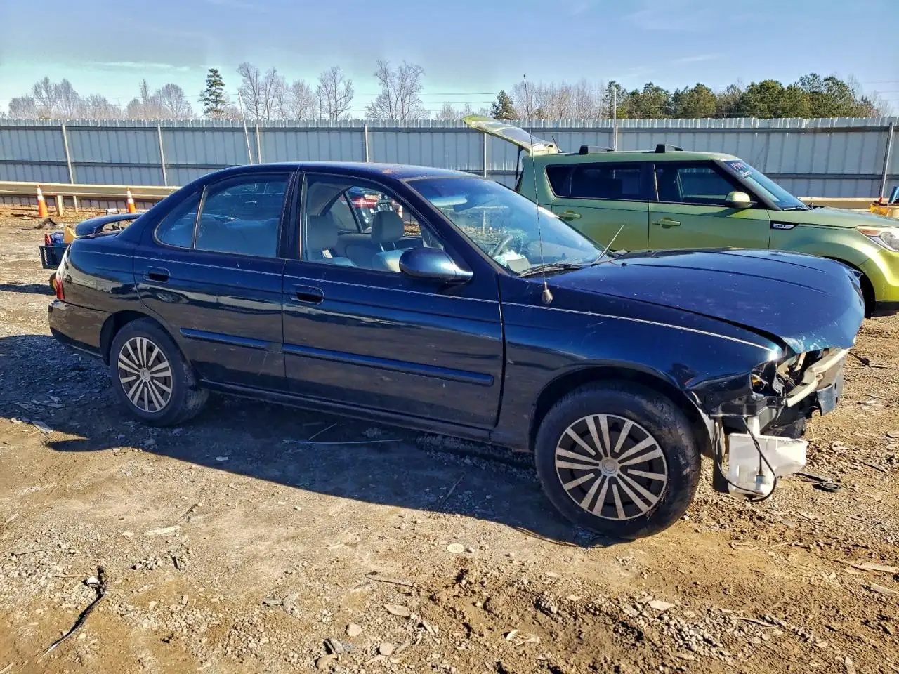 Photo of 2004 Nissan Sentra