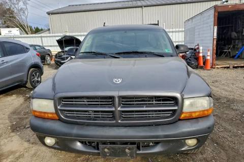 Photo of 2003 Dodge Dakota