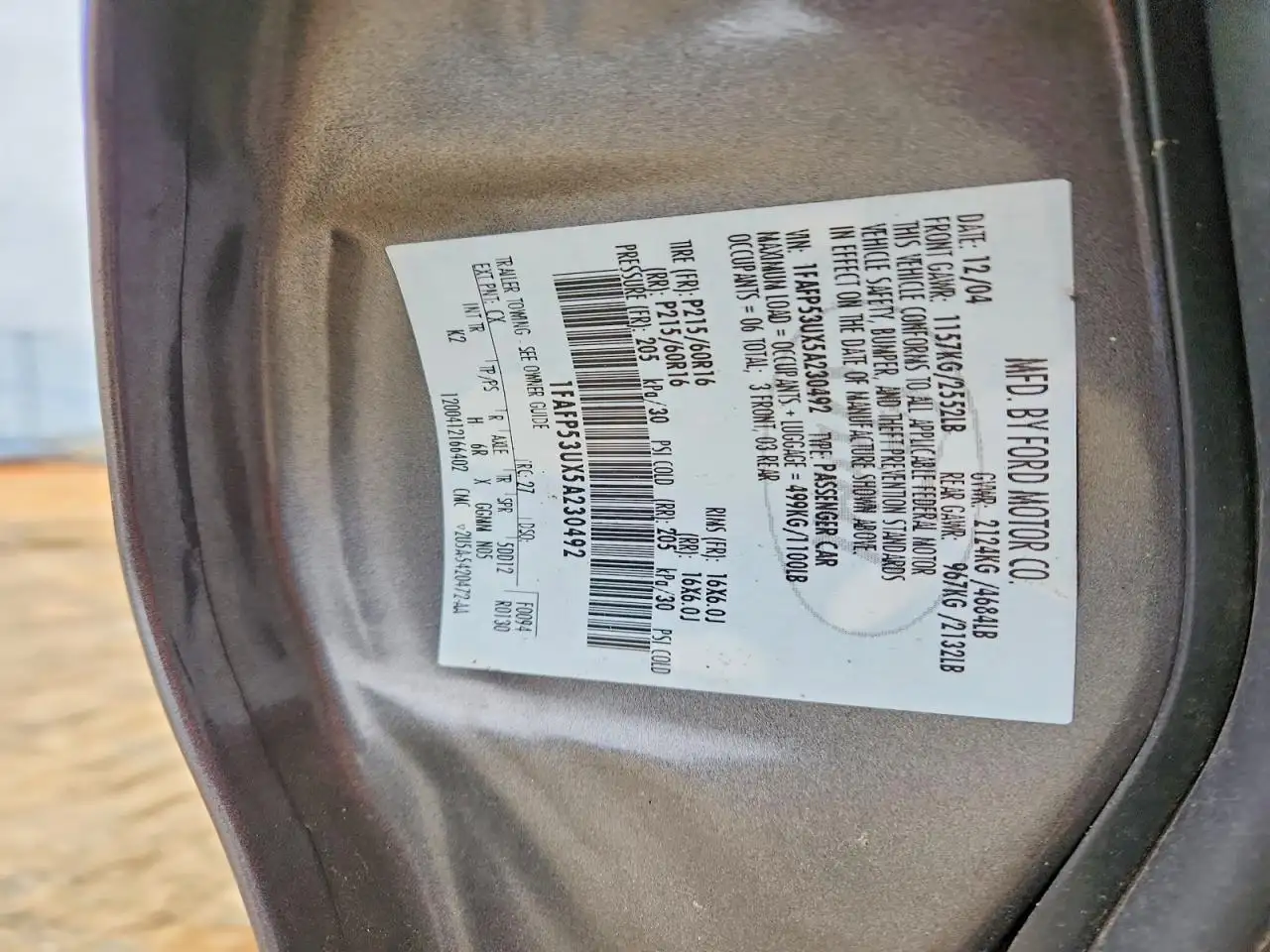 Photo of 2005 Ford Taurus