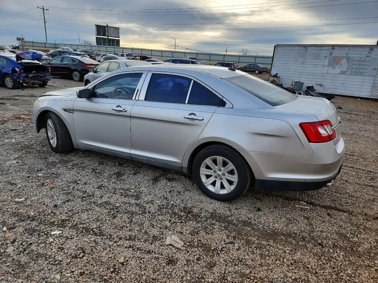 Photo of 2011 Ford Taurus