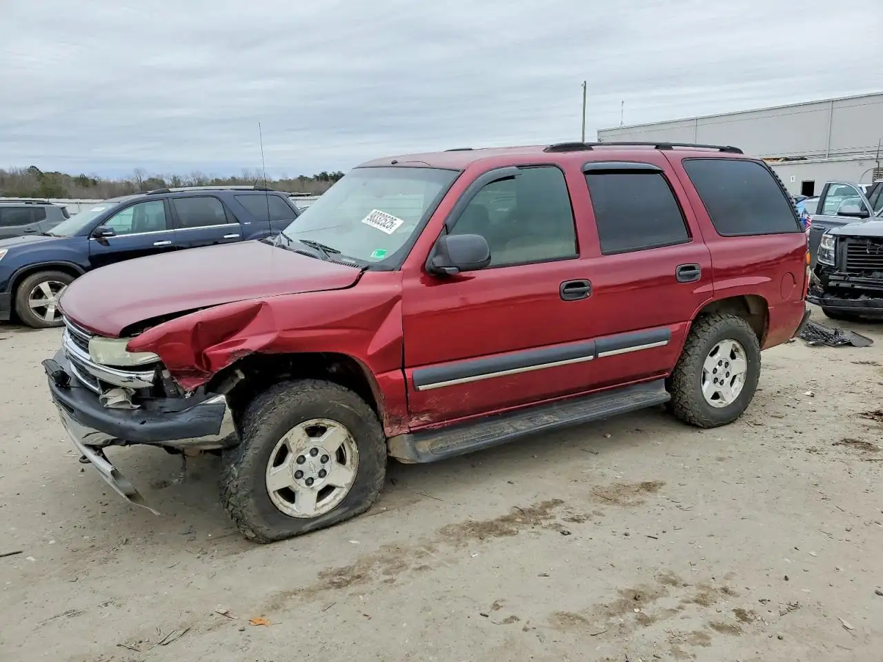Photo of 2004 Chevrolet Tahoe