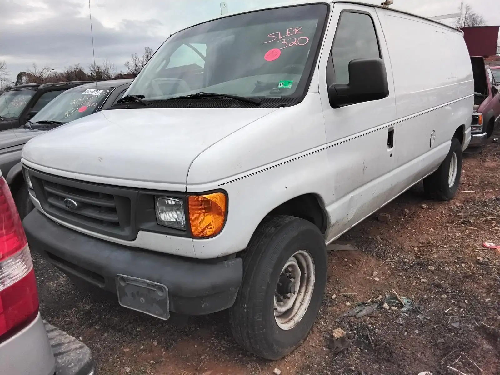 Photo of 2003 Ford Ford E250 Van