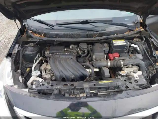 Photo of 2015 Nissan Versa