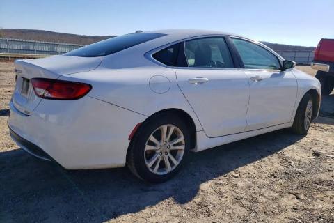 Photo of 2015 Chrysler 200