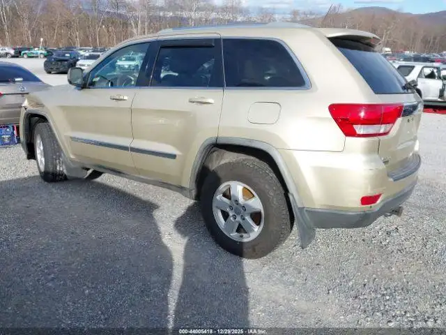 Photo of 2012 Jeep Grand Cherokee