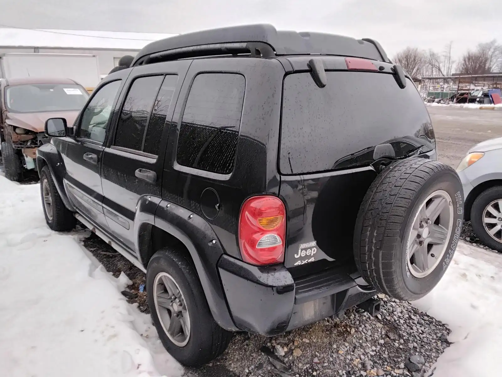 Photo of 2004 Jeep Liberty