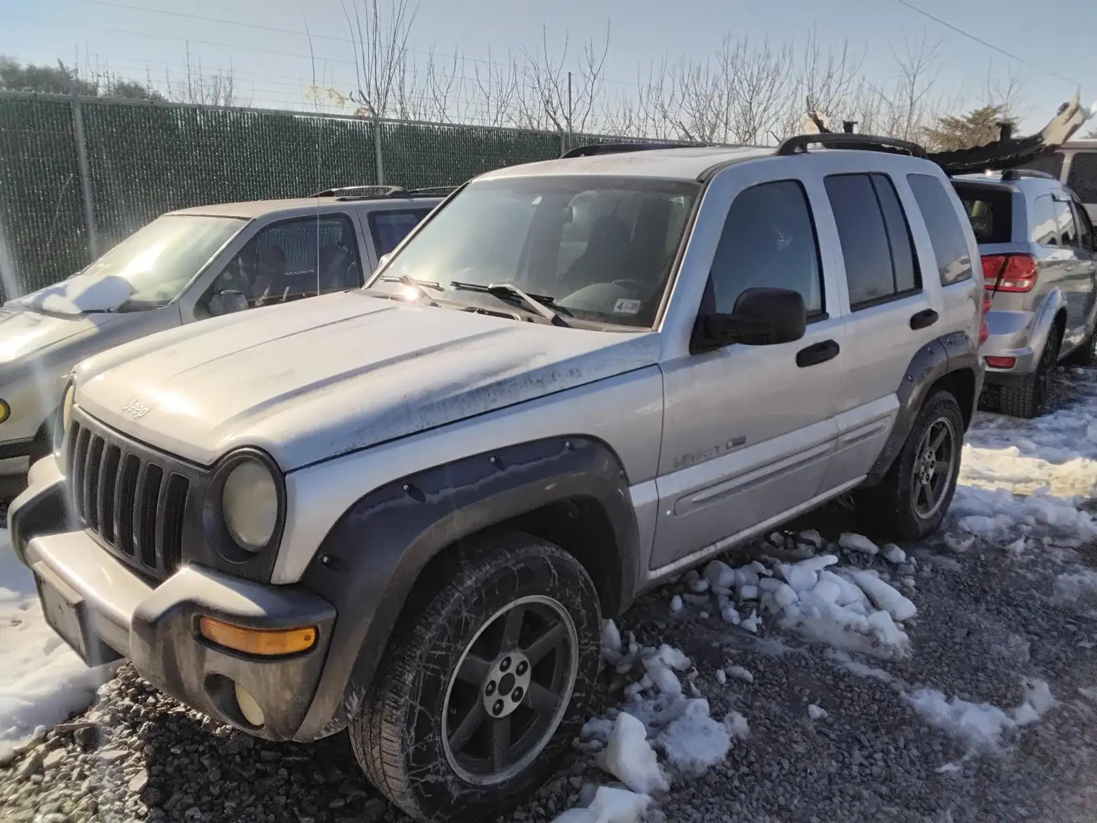 Photo of 2003 Jeep Liberty