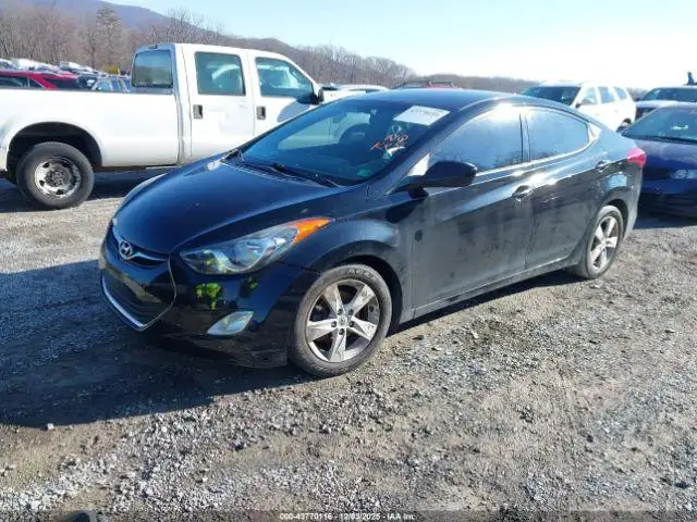 Photo of 2013 Hyundai Elantra