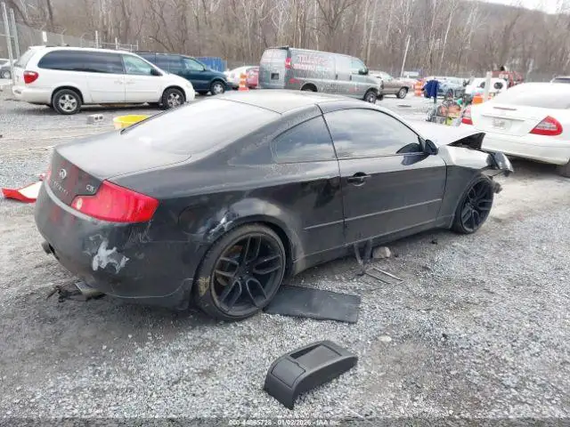 Photo of 2004 Infiniti Infiniti G35