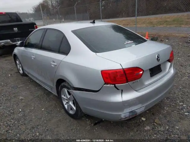 Photo of 2011 Volkswagen Jetta