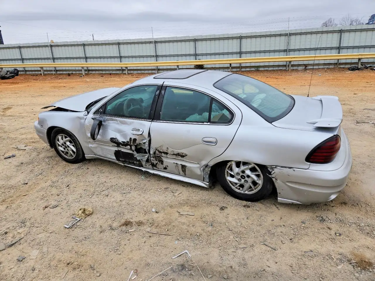 Photo of 2004 Pontiac Grand Am