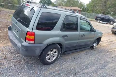 Photo of 2006 Ford Escape