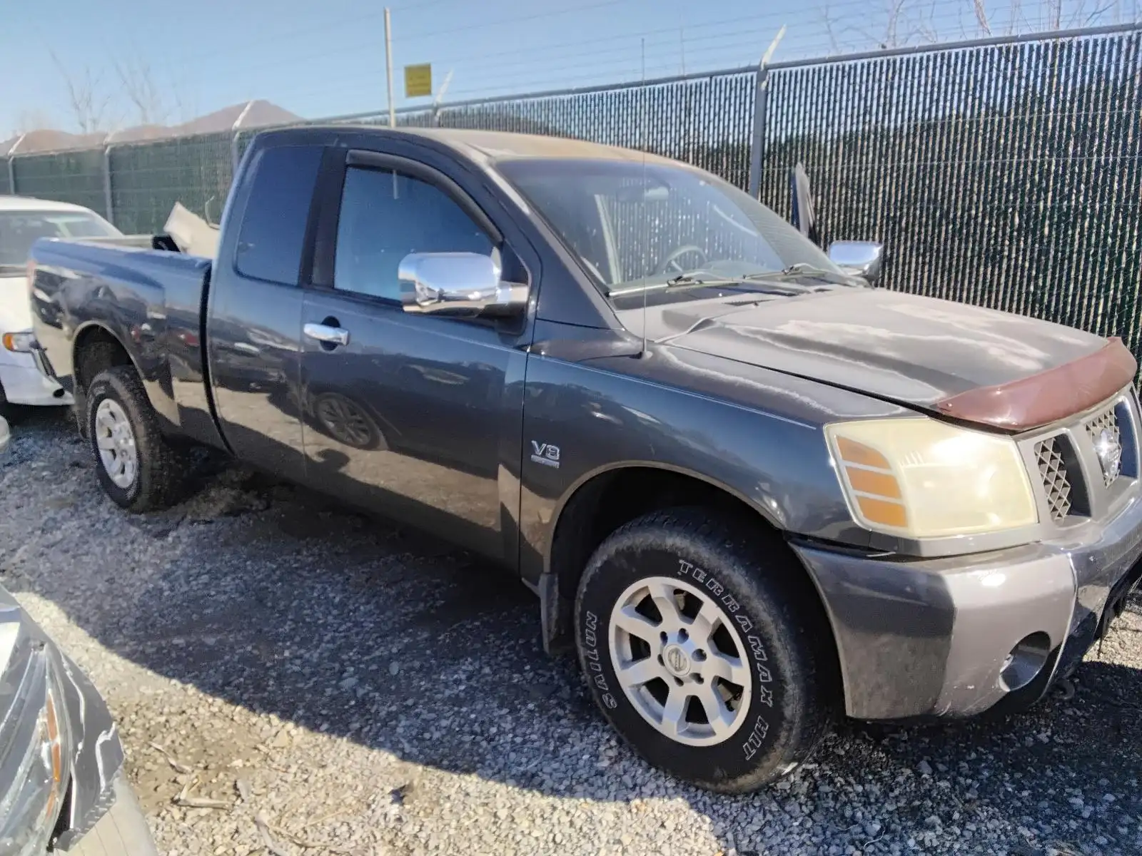 Photo of 2004 Nissan Titan