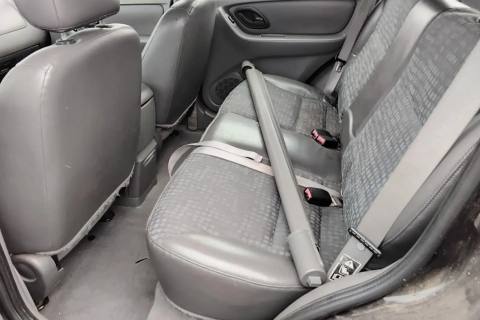 Photo of 2002 Ford Escape