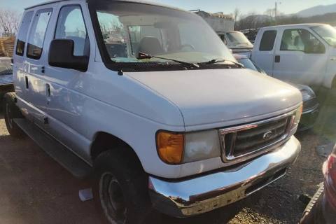 Photo of 2006 Ford Ford E350 Van